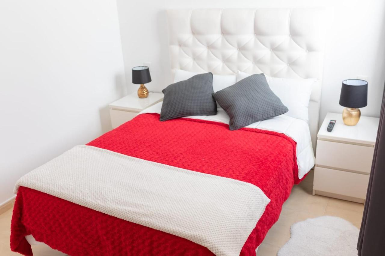 White House Apartment อาร์เรซิเฟ ภายนอก รูปภาพ